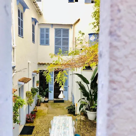 Ithaka Petit Tatil Evi *