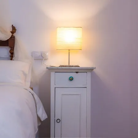 Ithaka Petit Artá